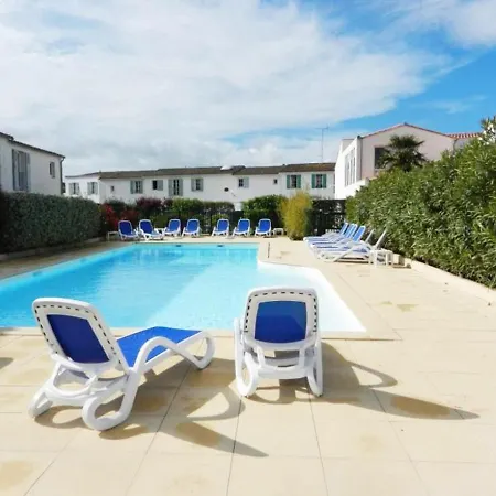 La Jolie Brise Appartement Dans Residence Avec Piscine La Flotte Exterior foto